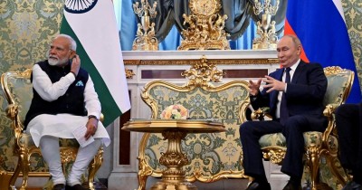 PM Modi Emphasizes Peace and Condemns Terrorism in Meeting with President Putin