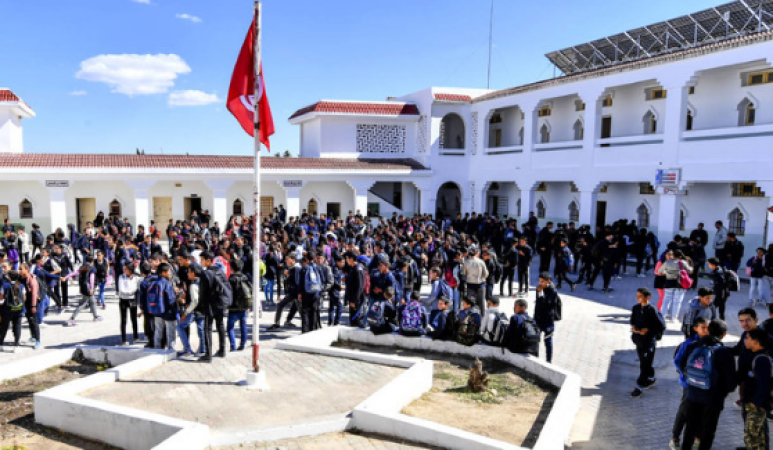 17,000 teachers' salaries in Tunisia are suspended due to protests