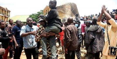 Tragic School Building Collapse in Nigeria Kills 22 Students, Hundreds Trapped
