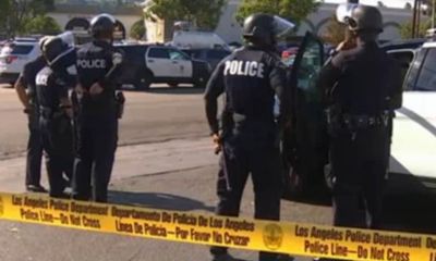 Firing in Los Angeles's supermarket, police surround the area