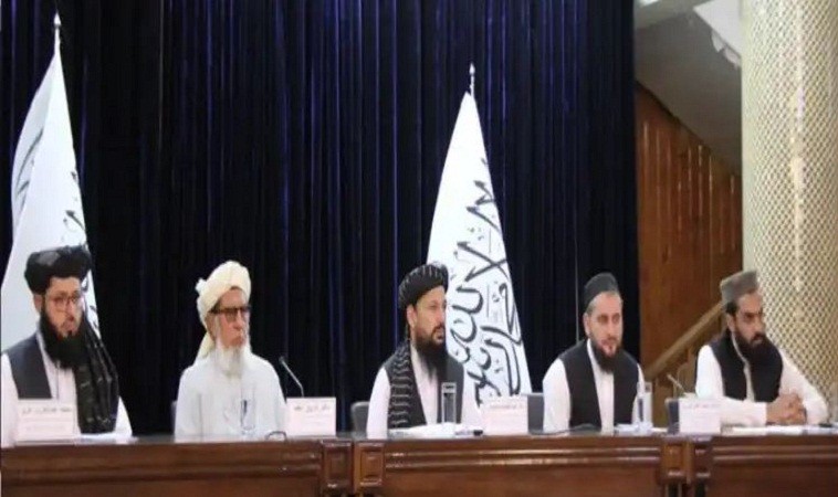 Afghan Taliban signs deal with Iran to import 350,000 tonnes of oil