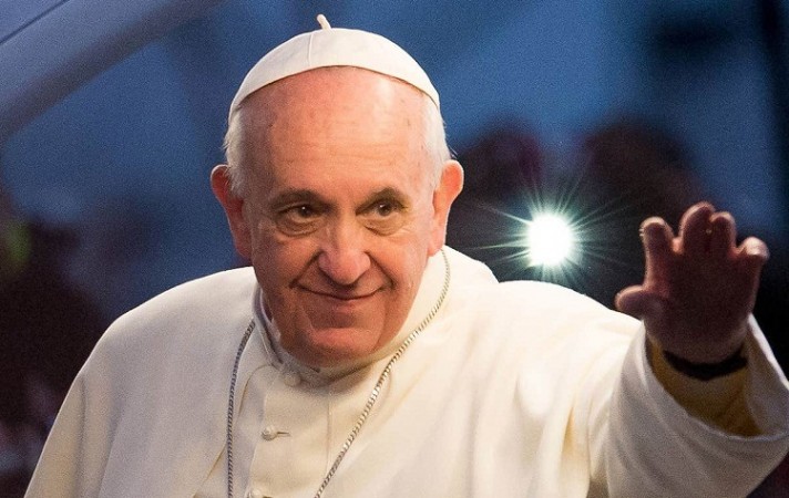 पोप फ्रांसिस ने किया चर्च कानून में संशोधन, यौन शोषण पर हुआ नियमों का विस्तार