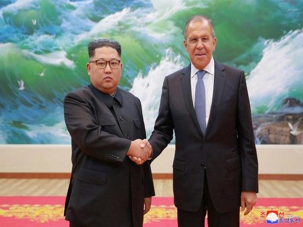 Russian Foreign Minister meetsNorth Koria Kim Jong-un in Pyongyang