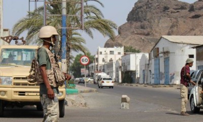 Two Yemeni Govt soldiers killed by a roadside bomb
