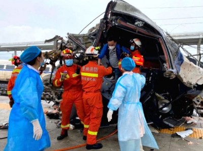 चीन में बुलेट ट्रेन पटरी से उतरी, 1 की मौत, 8 घायल