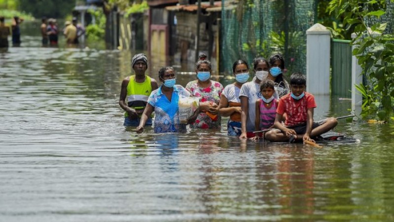 श्रीलंका में बाढ़ और भूस्खलन में 17 लोगों की हुई  मौत