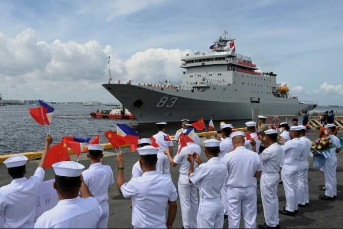 Philippines visit by a Chinese navy training vessel