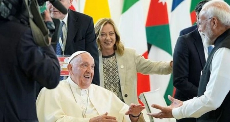 G7 Summit Concludes: PM Modi Invites Pope Francis to Visit India: