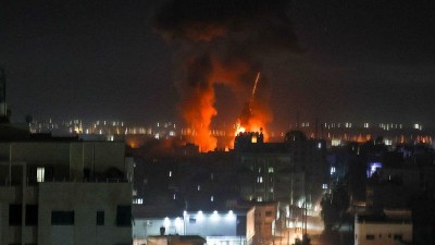 Israel Defense Forces strikes Gaza Strip after incendiary balloon fires