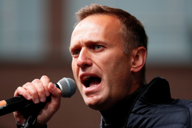 US preparing new Russia sanctions over near-fatal poisoning of Navalny
