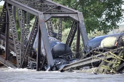 Train carrying hazardous material ended up in the Montana River