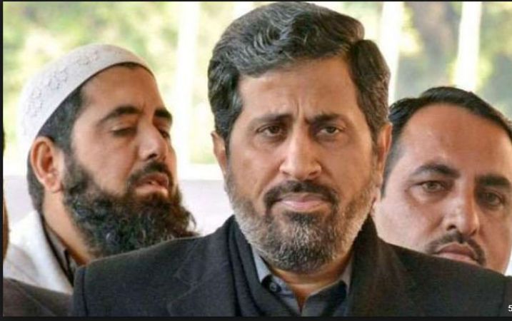 Pakistan Punjab Minster Fayyaz ul Hassan Chohan  apologies over his comment on anti-Hindu comments