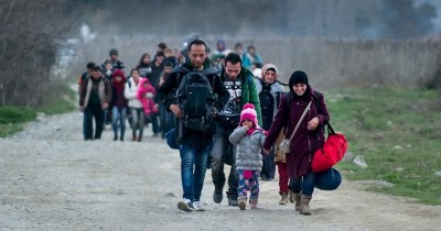 यूरोपीय संघ ने सीरियाई शरणार्थियों को वापस लाने के लिए 155 मिलियन को दी मंजूरी