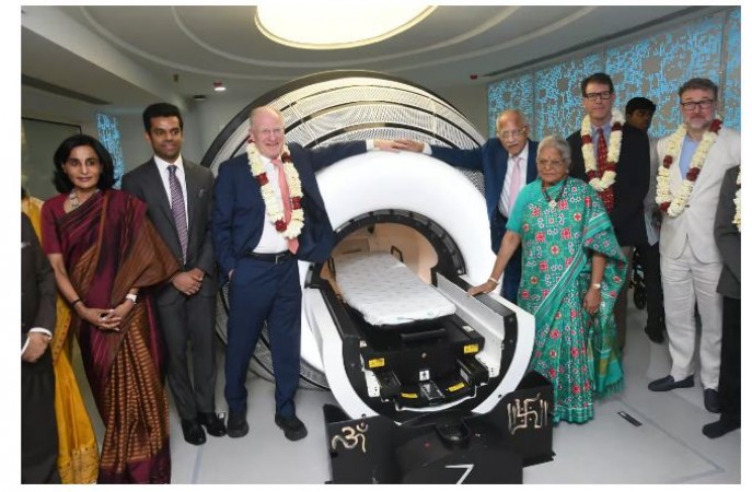 Apollo Hospital unveils Revolutionary ZAP-X Brain Tumour Treatment in South Asia