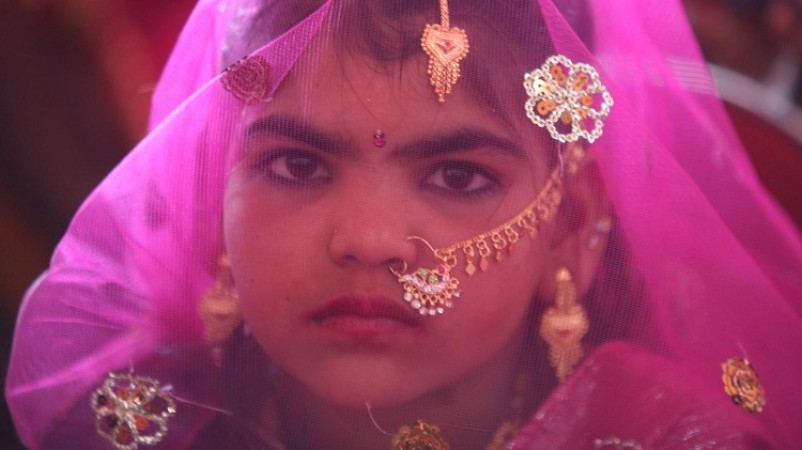 दुनिया के कुल बाल वधुओं के पांच देशों में से एक है भारत: यूनिसेफ