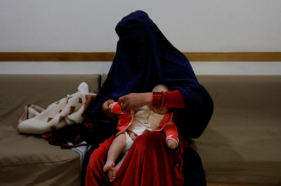 UN warns of aid reductions due to Taliban's suppression of women's rights