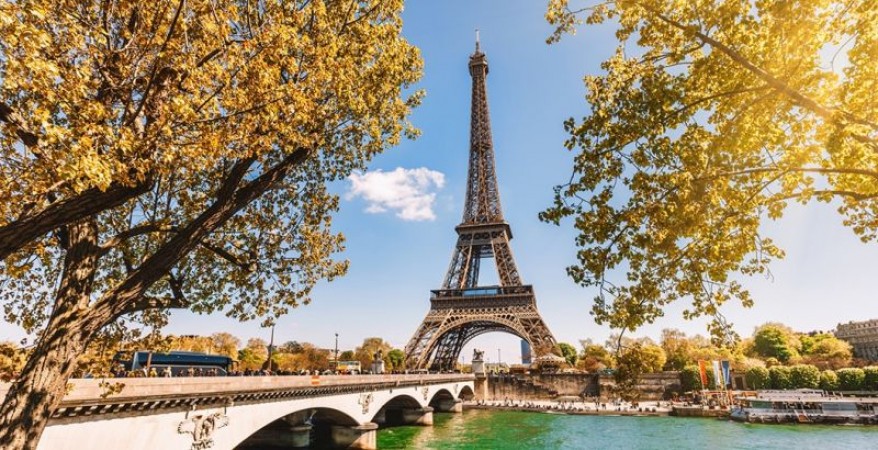 Paris to go into a month-long lockdown as France braces a third wave of Covid-19