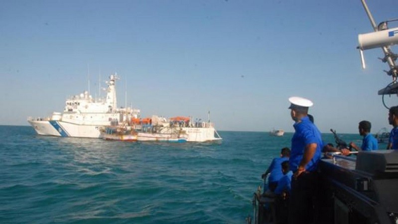 Sri Lankan Navy arrests 54 Indian fishermen, detained five trawlers