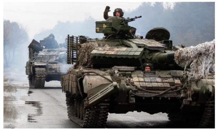 Russian troops attempting to break through Kiev's defences