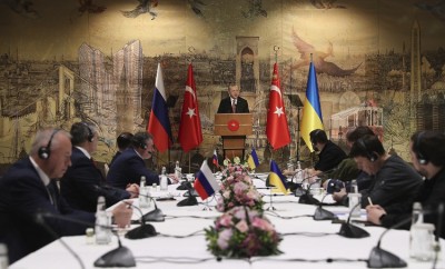 Russia, Ukraine kick off fresh round of peace negotiations