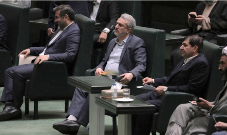 Iran's parliament dismisses a minister for alleged poor leadership