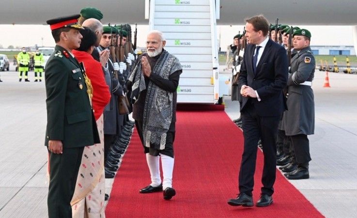PM Modi arrives in Germany on the first leg of his 3-nation European tour
