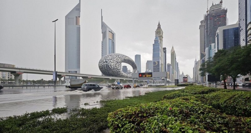 Dubai Braces for Heavy Rainfall: Work from Home and Distance Learning Prompted