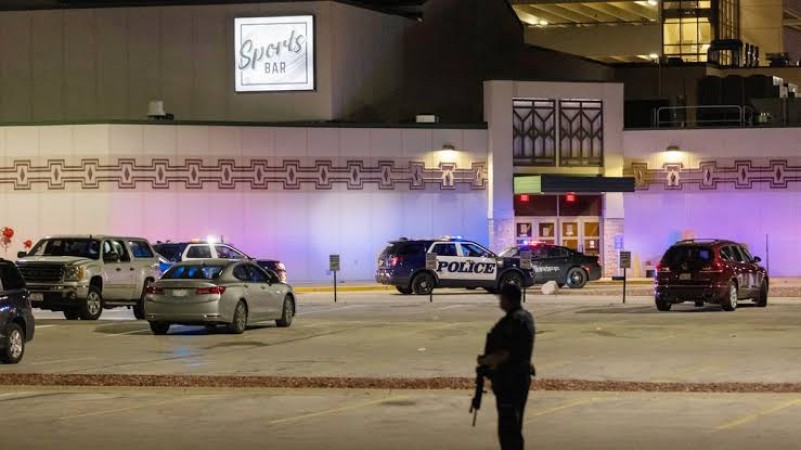 Gunman killed two people at the Green Bay casino in Wisconsin
