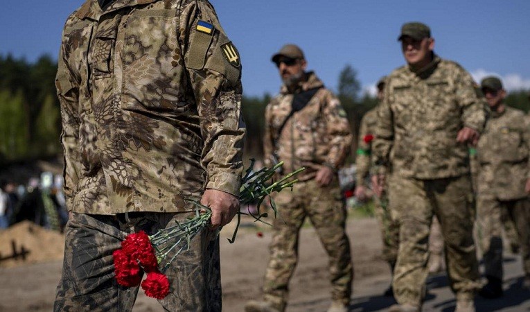 अमेरिकी अधिकारी ने कहा की रूस पूर्वी यूक्रेन के हिस्सों को विलय करने की योजना बना रहा है