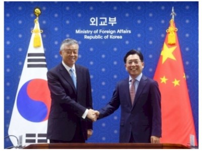 प्योंगयांग में दक्षिण कोरियाई और चीन के परमाणु दूतों की बैठक
