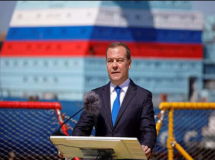 Former Russian leader Medvedev demands Zelensky be 