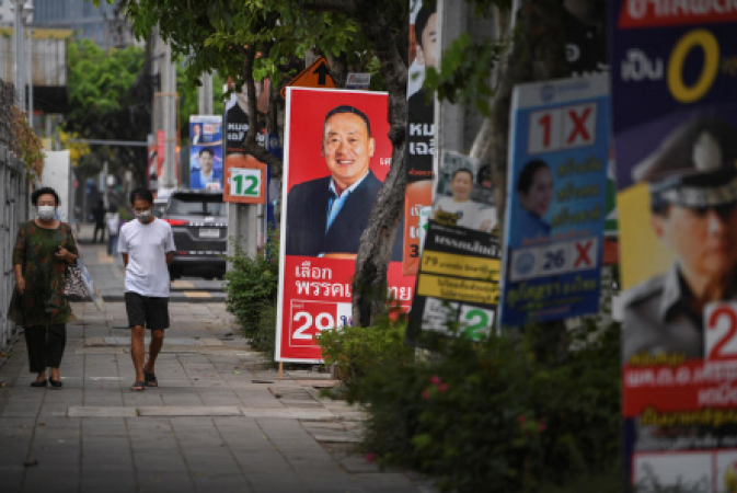 Thai parties are engaged in a financial bidding war as the election nears