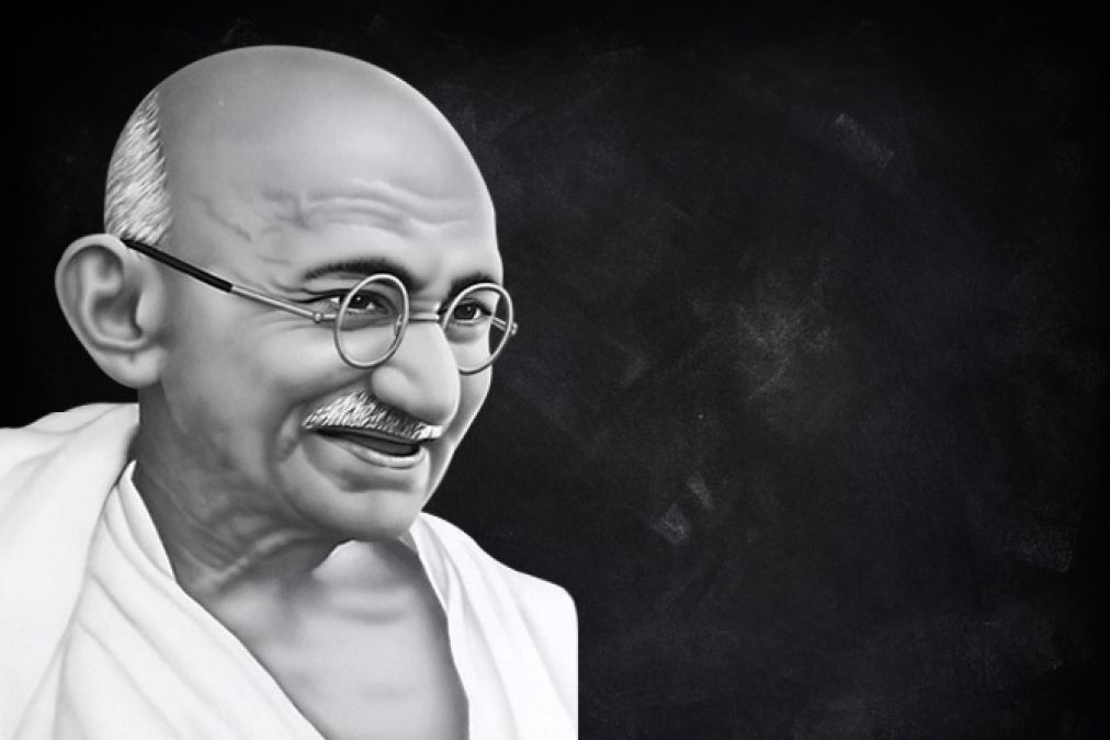 Mahatma Gandhi should be honoured with Gold Medal: US lawmaker