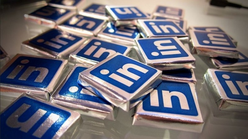 LinkedIn closes its China app and lays off 716  employees