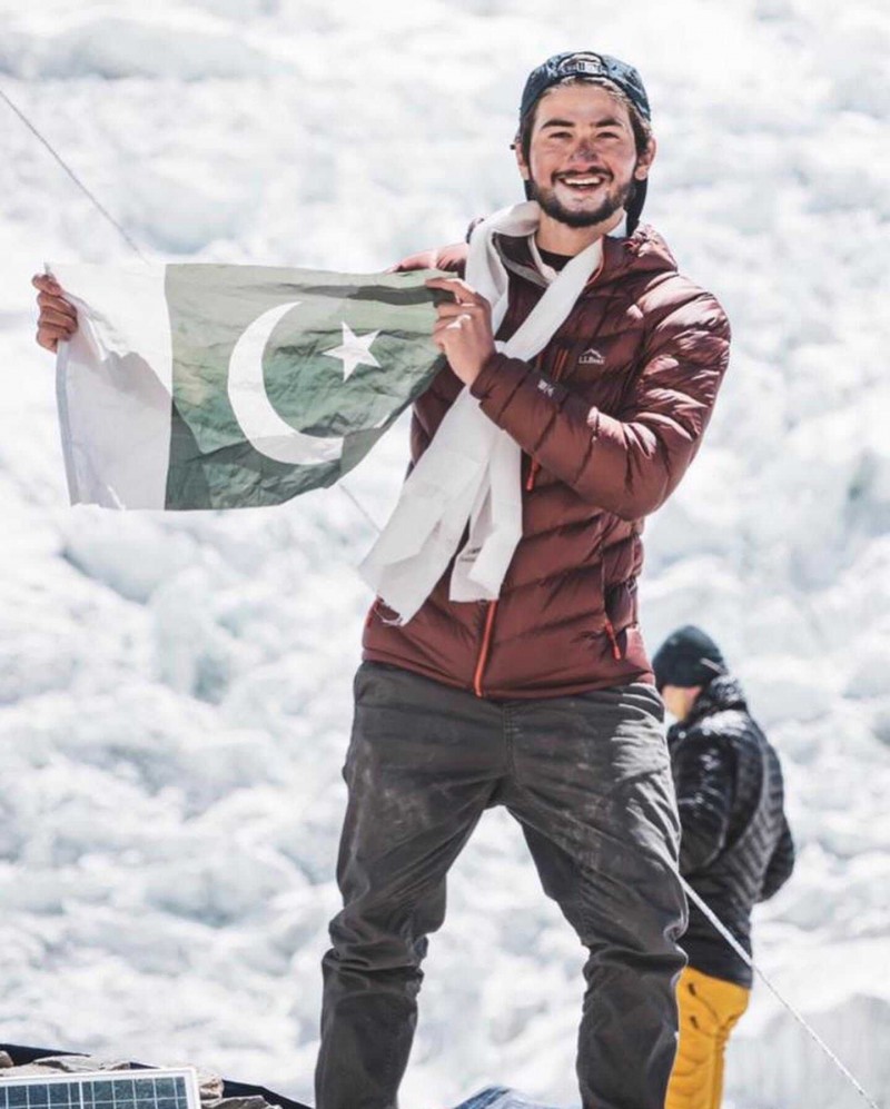 19-year-old Becomes Youngest Pakistani To Climb Mt Everest