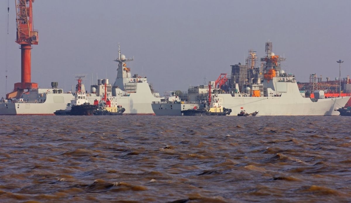 Big Boost to Chinese Navy: launch of 2 types of 052 D guided missile destroyers
