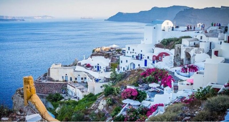अंतरराष्ट्रीय पर्यटकों के लिए फिर से खुलेगा ग्रीस