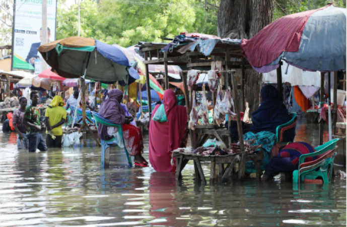 200,000 people are displaced by flooding in Somalia