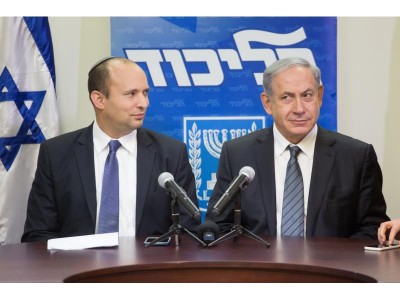 Former Israeli Defence Minister renews talks with Netanyahu to form govt