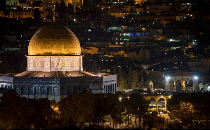 फिलिस्तीन ने इजरायली बसने वालों को अल-अक्सा का दौरा करने की अनुमति देने के खिलाफ चेतावनी दी