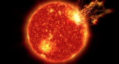 Florida Sees Biggest Solar Flare in Nearly 2 Decades: Sun's Fury Captured Amidst Solar Cycle Peak