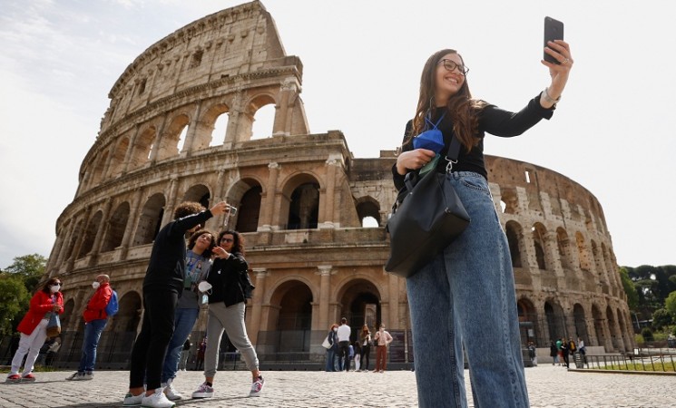 Italy reopens to international tourism, restrictions relaxes