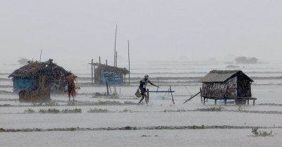 Cyclone Remal Ravages Bangladesh: 10 Dead, 150,000 Houses Damaged