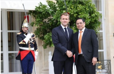 Macron wants to strengthen France's strategic partnership with Vietnam.