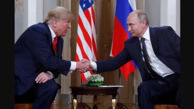 Putin Holds Back on Trump Congratulatory Call, Awaiting Actions After January