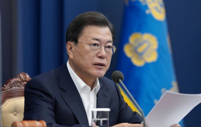 No prerequisites for inter-Korean summit, virtual summit likely: Moon Jae-in