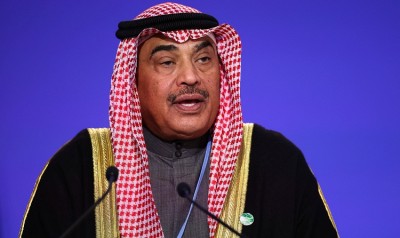 Kuwait's administration submits its resignation to the ruling Emir