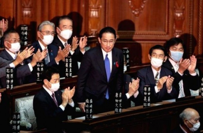 जापान: विशेष संसद सत्र में फुमियो किशिदा फिर से प्रधानमंत्री चुने गए
