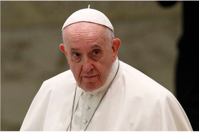 पोप फ्रांसिस ने लोगो से बेसहारा लोगो की मदद करने की अपील की