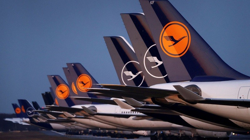 Lufthansa एयरलाइन ने अपने कर्जे को वापस किया